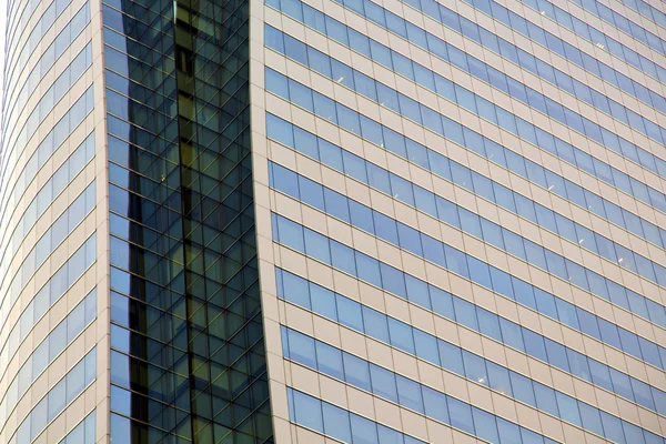 Reflexo de algum terraço cinza da Tailândia bangkok — Fotografia de Stock