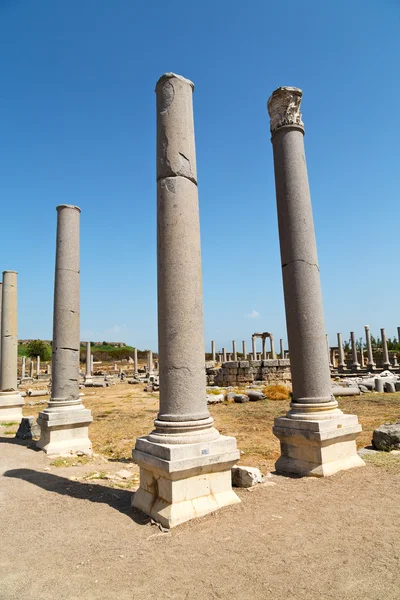 Perge eski inşaat Roma Tapınağı — Stok fotoğraf