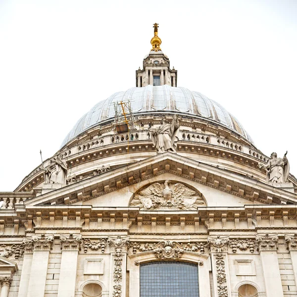 St paul cathedral in london england old construction and religio — Stock Photo, Image