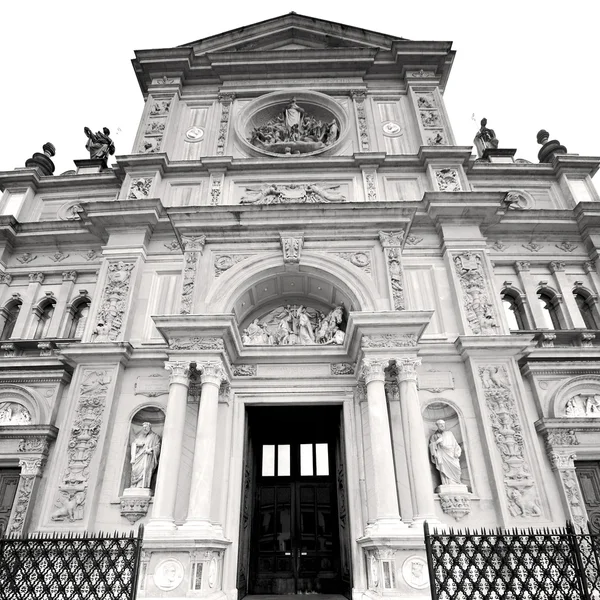 Arquitectura antigua columna en italia europa milan religion y —  Fotos de Stock