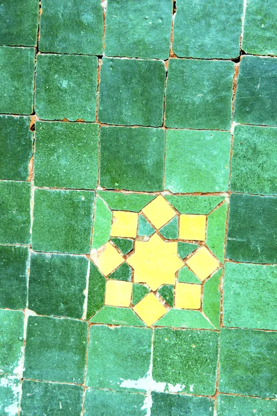 Abstrato morocco em áfrica azulejo verde amarelo — Fotografia de Stock