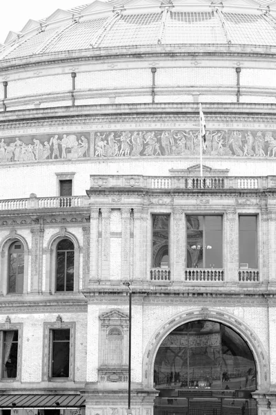 Arquitectura antigua en Inglaterra europa Londres pared antigua y marb — Foto de Stock