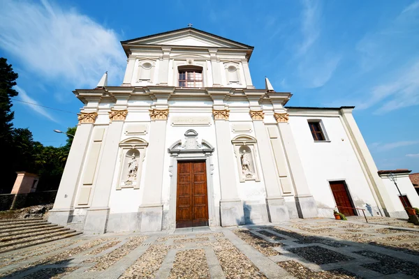 イタリアのヨーロッパの歴史的な建築物と — ストック写真