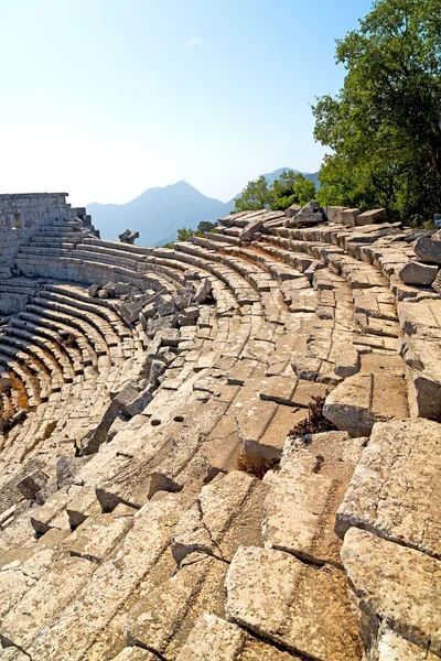 Le vieux temple et termessos antalya — Photo