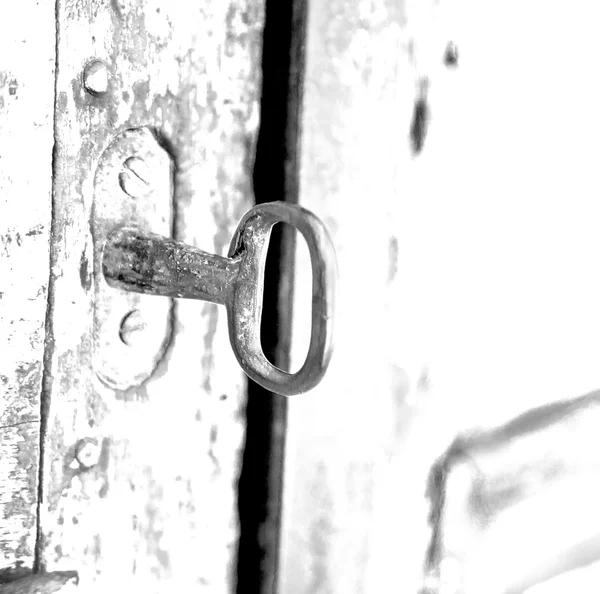 Door    in italy   ancian wood   texture — Stock Photo, Image