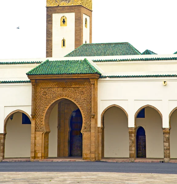 穆斯林在清真寺历史符号摩洛哥非洲修建 — 图库照片
