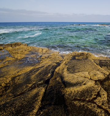 İspanya gökyüzü bulut kıyı şeridi ve yaz aylarında lanzarote 
