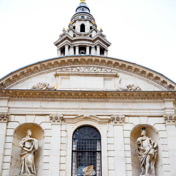 Historické mramoru a socha ve staré Anglii londýnské city — Stock fotografie