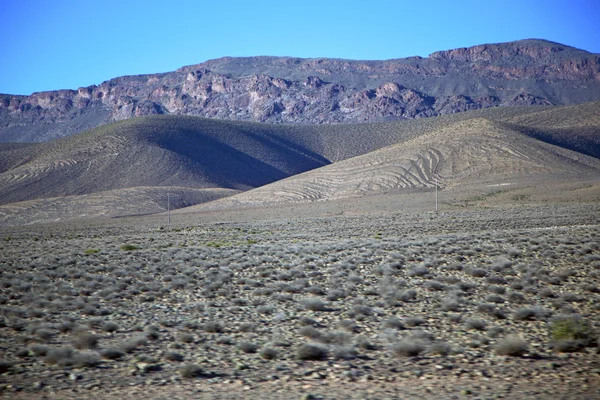 Valle colina en África el atlas suelo seco aislado — Foto de Stock