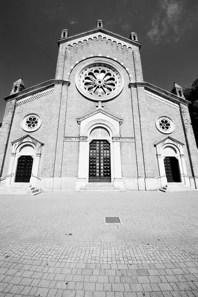 Construção de arquitetura antiga em itália europa milan religião um — Fotografia de Stock