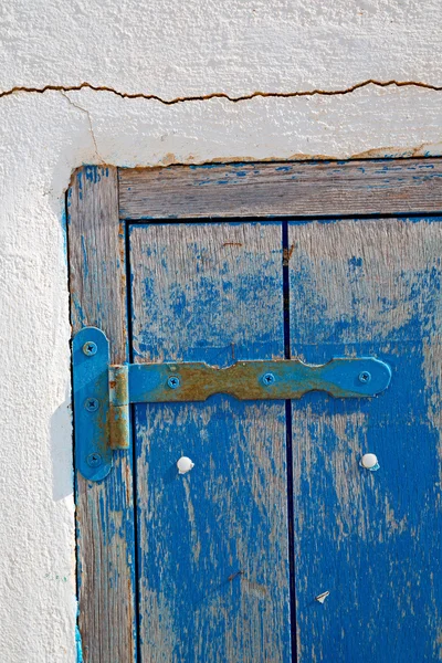 In the old wall a   wood and — Stock Photo, Image