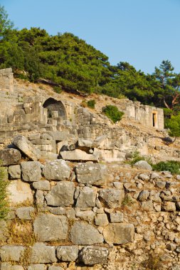 kalıntıları taş ve antalya gökyüzü eski Tapınağı