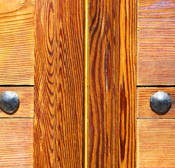 Tradate abstrato fechado madeira lombardia varese — Fotografia de Stock