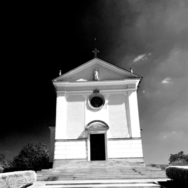 Património arquitetura antiga em itália europa milan religião — Fotografia de Stock