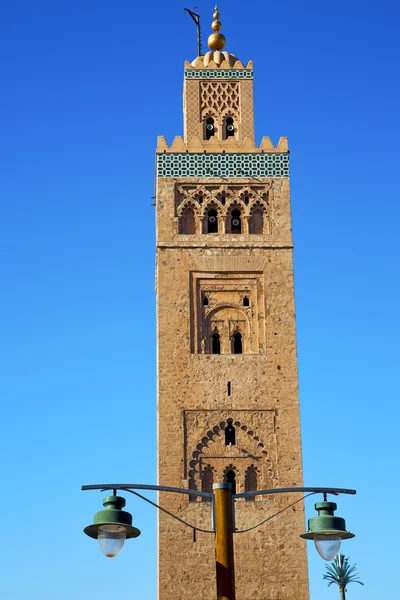 Lampu jalan di maroc africa minaret agama dan — Stok Foto