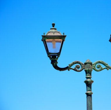  Avrupa Yunanistan fener ve illuminatio gökyüzünde ışık