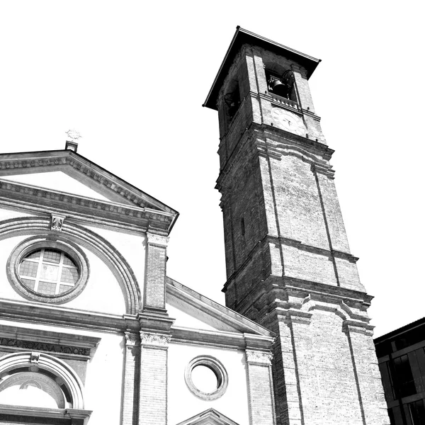 Exterior arquitectura antigua en italia europe milan religion — Foto de Stock