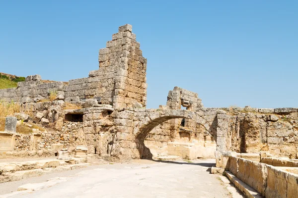 In perge bouw Azië Turkije de Romeinse tempel — Stockfoto