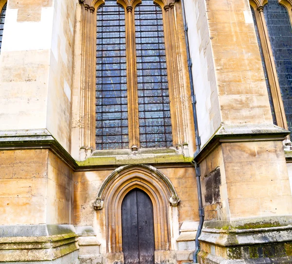 Abadía weinstmister en Londres antigua puerta de la iglesia y mármol antiguo — Foto de Stock