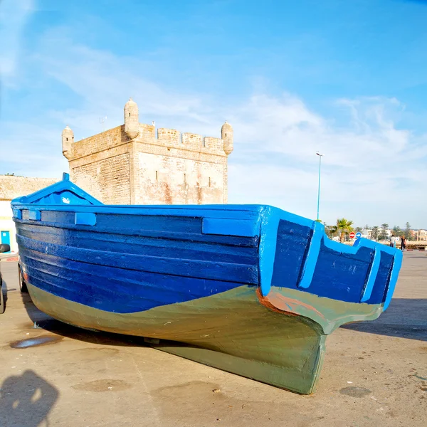 Barco em África morocco velho porto de madeira e torta abstrata — Fotografia de Stock