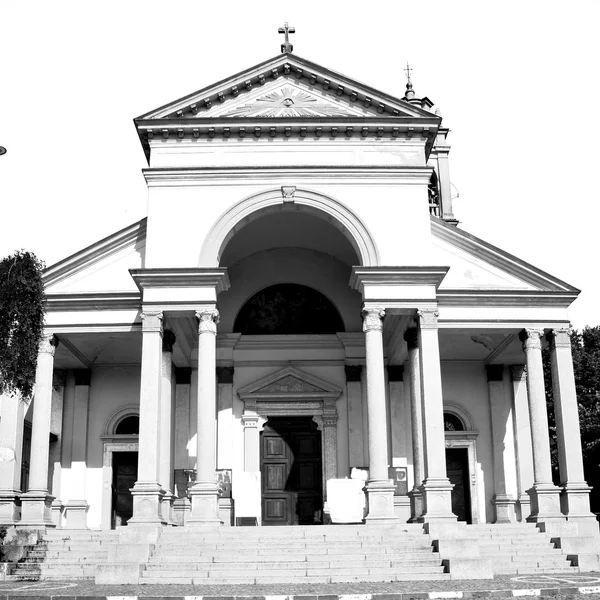 Stara architektura we Włoszech Europa milan religii i światła słonecznego — Zdjęcie stockowe