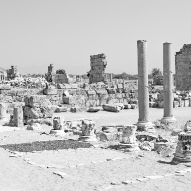  Perge eski inşaat Asya Türkiye'de sütun taş ve  