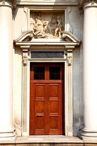 Velha porta em itália antigo ancian — Fotografia de Stock