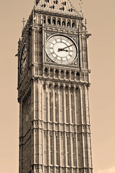 Historical old construction england  aged city — Stock Photo, Image