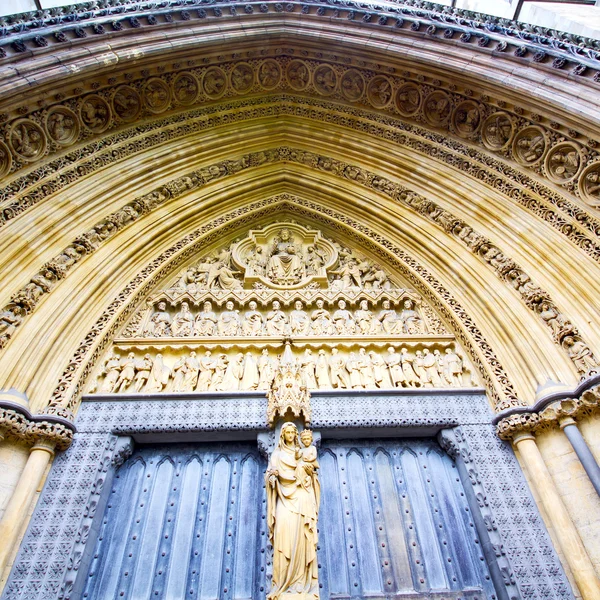 Rose window weinstmister  abbey in london old church door and ma — Stock Photo, Image