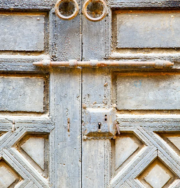 Enferrujado morocco marrom na áfrica a velha fachada de madeira casa e — Fotografia de Stock