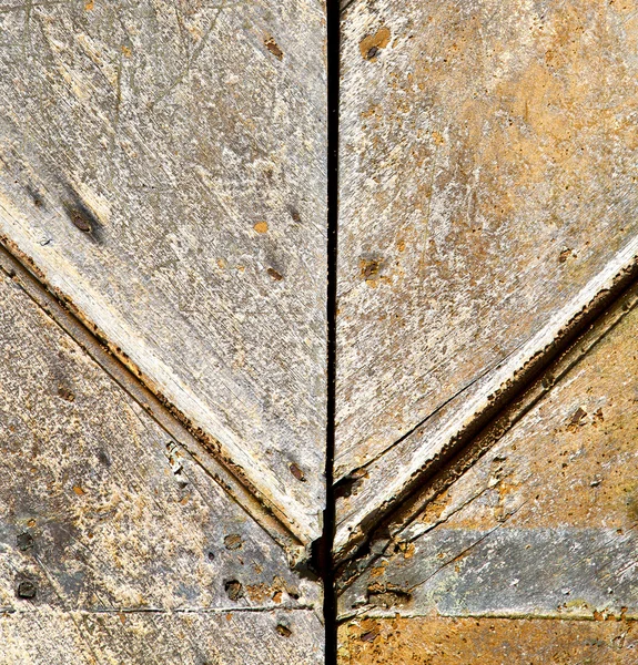 Santo antonino streszczenie zardzewiały mosiądzu brązowy varese — Zdjęcie stockowe