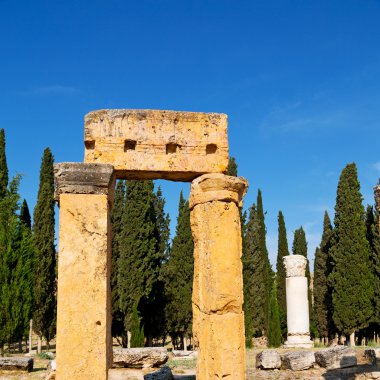 ve Roma Tapınağı geçmiş pamukkale eski İnşaat olarak