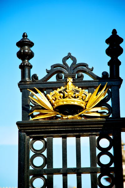 In london england  gate  royal — Stock Photo, Image