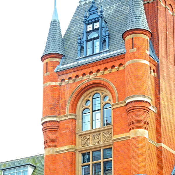 Arquitectura antigua pared exterior en Londres ventanas inglesas y — Foto de Stock