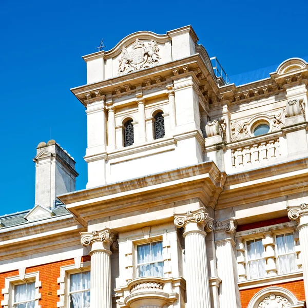 Alte konstruktion in england europa london wall antik und licht — Stockfoto