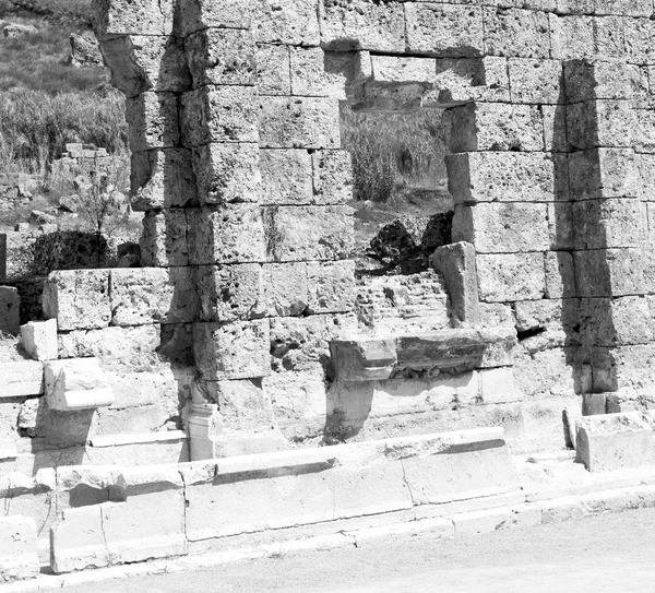 Staré stavební Perge v Asii Turecku sloupec a římské — Stock fotografie