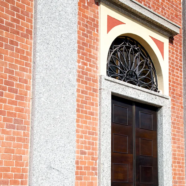 Puerta vieja en italia madera antigua antigua y textura tradicional — Foto de Stock