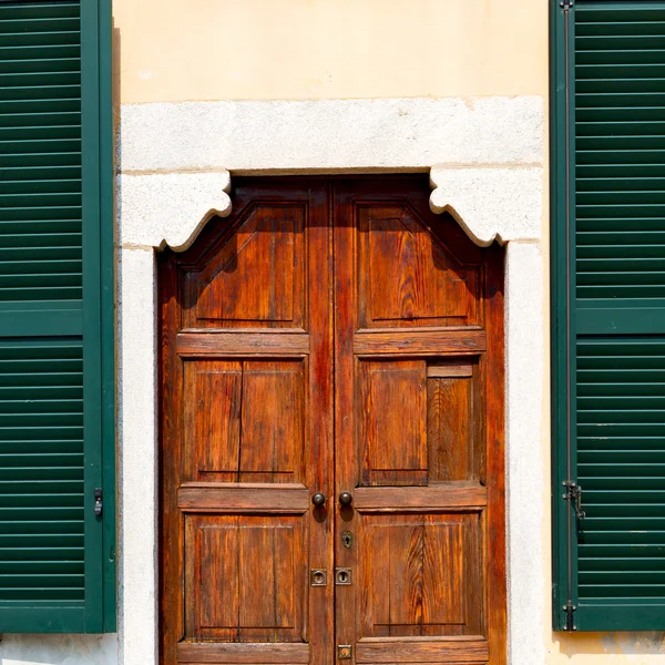 Detail in der Wandtür Italien Land Europa grün — Stockfoto