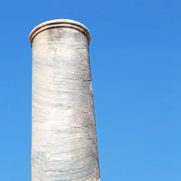 Kolom in oude tempel en theater in Efeze antalya Turkije — Stockfoto