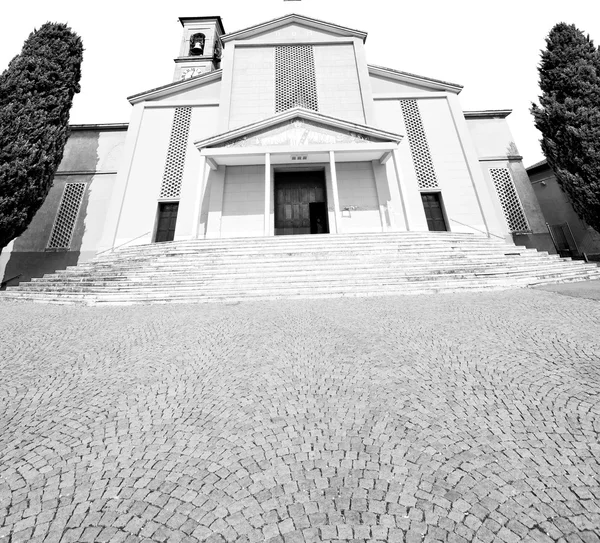 Famosa arquitetura antiga em itália europa milan religião an — Fotografia de Stock