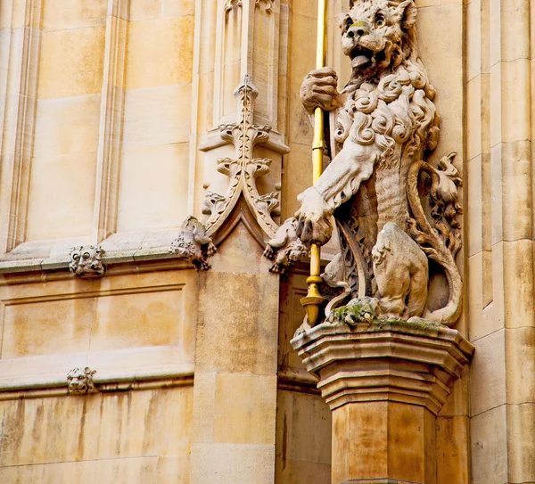 Marbre et statue dans la vieille ville de Londres — Photo