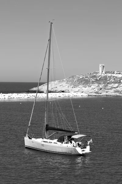 Schuim en schuim Griekenland van de boot-eilanden in de Middellandse Zee se — Stockfoto