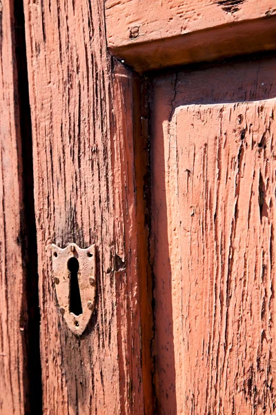 Puerta en italia antigua textura tradicional antigua — Foto de Stock