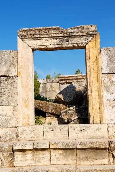 Gammal konstruktion pamukkale i Asien Turkiet — Stockfoto