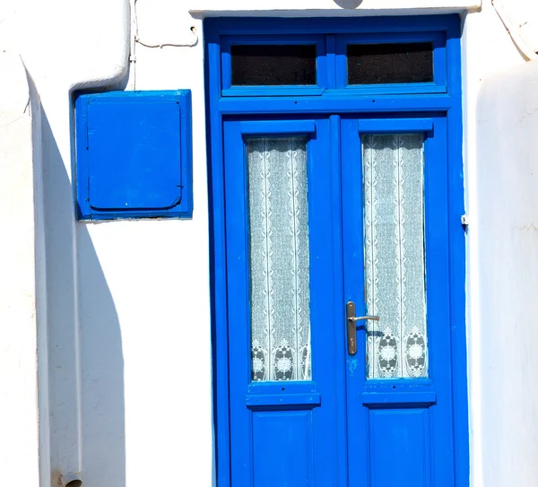 antik köy santorini Yunanistan Avrupa ve beyaz w mavi kapı