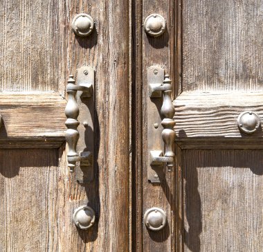 Jerago soyut bir kapı çinilerini ahşap İtalya lombardy kapalı 