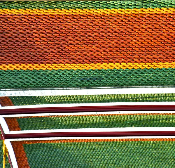 Thailand abstract c  colors roof     temple  bangkok — Stock Photo, Image