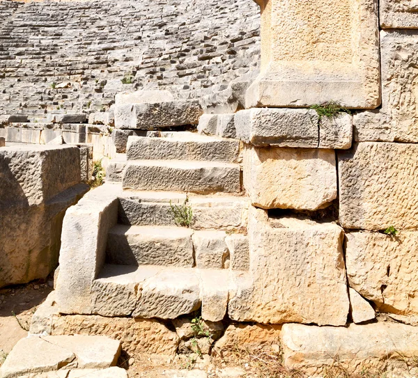 Nekropolii i miejscowych grobowiec kamień archeologia teatr w moim — Zdjęcie stockowe