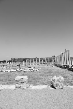 Perge eski yapılar Asya Türkiye'de sütun ve Roma 
