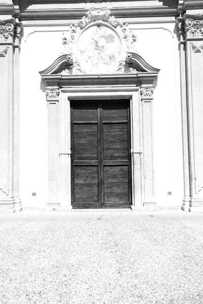 Detalle en muro puerta italia terreno europa arquitectura y madera th —  Fotos de Stock